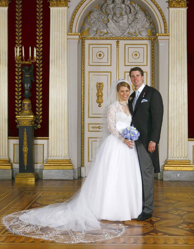 Le prince Hubertus de Saxe-Cobourg et Kelly Rondestvedt le jour de leur mariage