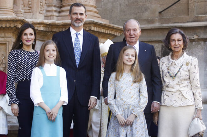 La famille royale d'Espagne au complet