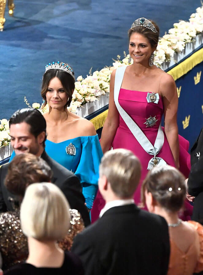 Les princesses Madeleine et Sofia de Suède lors de la cérémonie de remise des Prix Nobel 2019 à Stockholm