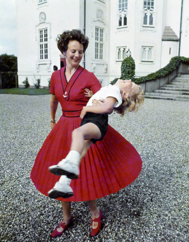 La reine Margrethe II de Danemark et son fils Joachim