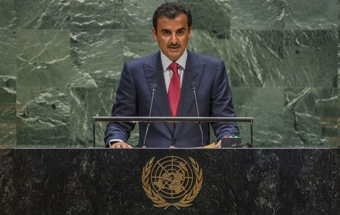 Le sheikh du Qatar prononçant un discours à l'ONU