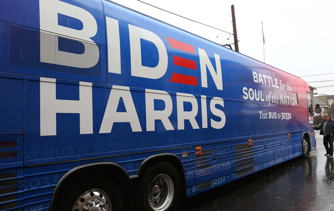 Le bus de campagne du candidat démocrate à l'élection présidentielle américaine Joe Biden