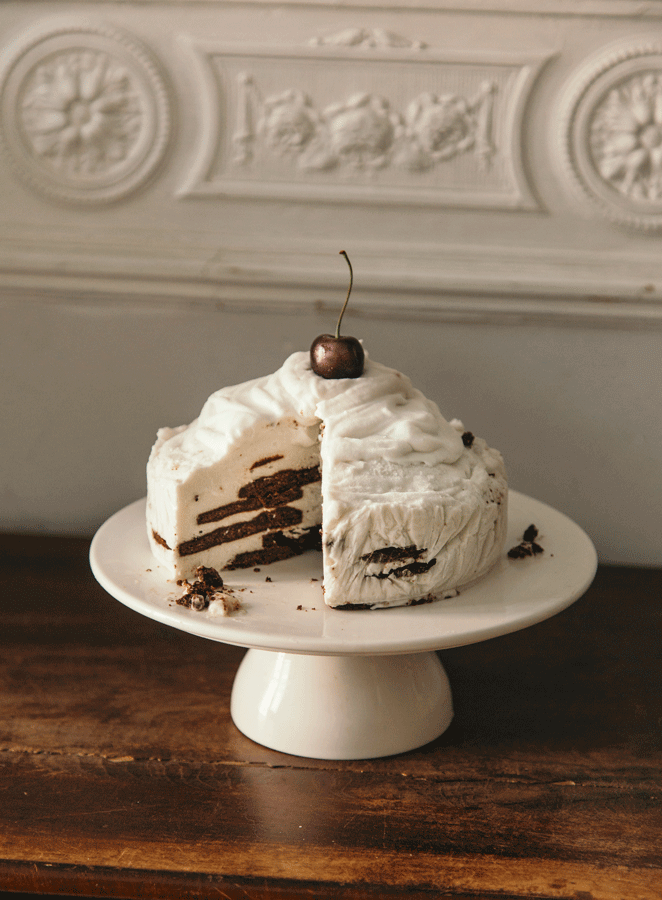 Un gâteau Foret Noire, le préféré de Martine Fallon
