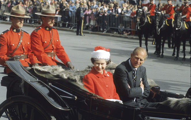 La reine Elizabeth II et le duc d'Edimbourg en tournée officielle au Canada