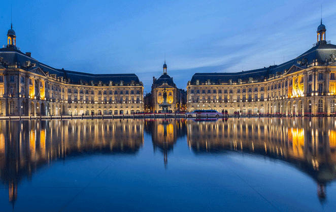 Le miroir d'eau à Bordeaux